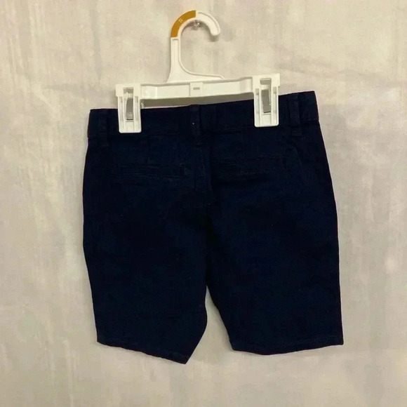 Children’s place shorts - Picture 4 of 4